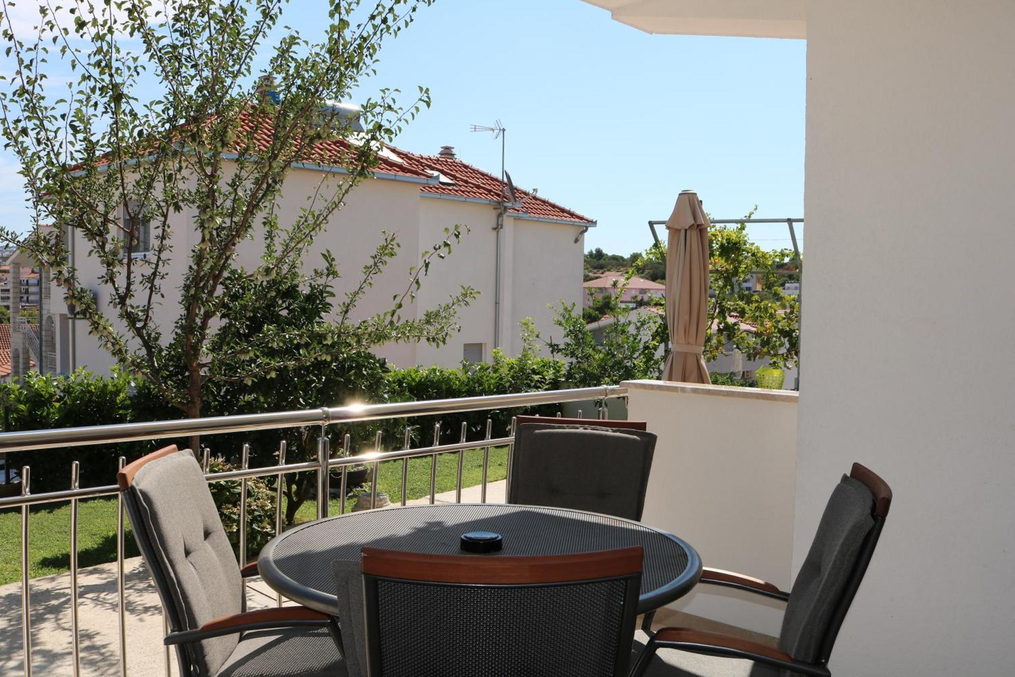 Andrea Apartments Трогир Экстерьер фото